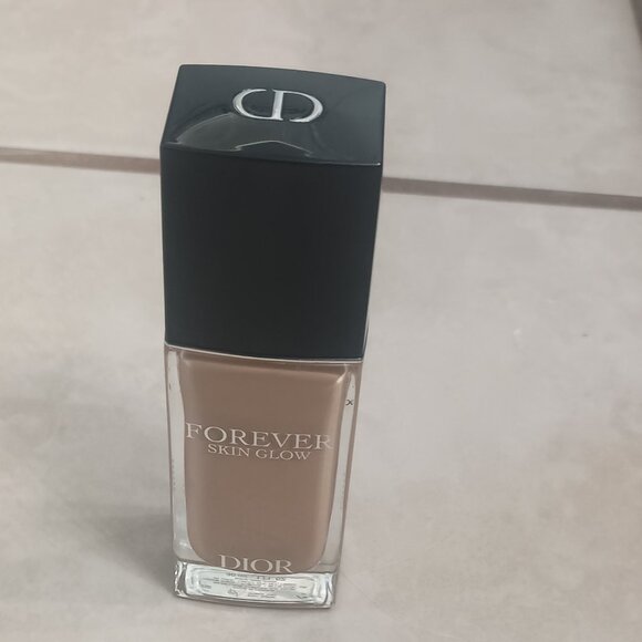 Dior forever skin glow foundation 3N - Picture 1 of 3